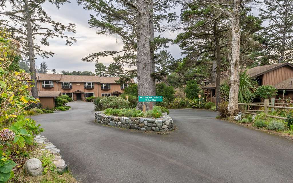 Gold Beach Inn Экстерьер фото